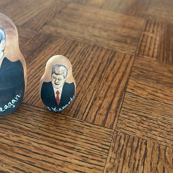 Presidential RUSSIAN  nesting dolls - Picture 6 of 7